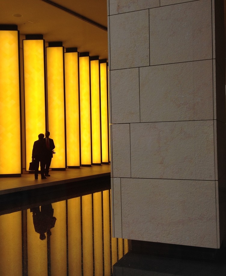 Profesionistas que brindan apoyo técnico cualificado en diversas ramas.